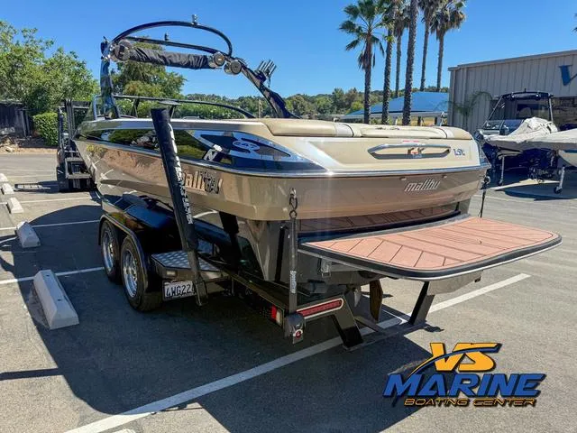 Slide: The Image of Malibu Wakesetter Lsv 247 2008 - 5