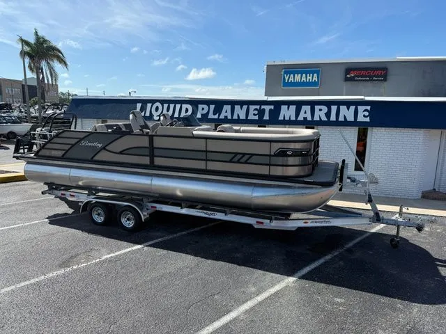 The Image of Bentley Pontoons Elite 253 Swingback 2026 - 1