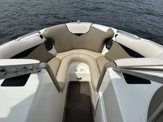 Slide: The Image of Tigé 20i 2006 - 17