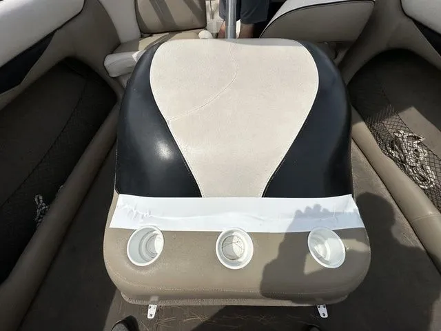 Slide: The Image of Tigé 20i 2006 - 24