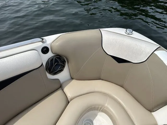 Slide: The Image of Tigé 20i 2006 - 27