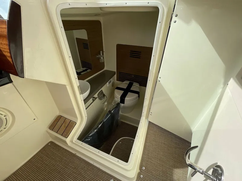 Slide: The Image of Chris-Craft launch 31gt 2023 - 13