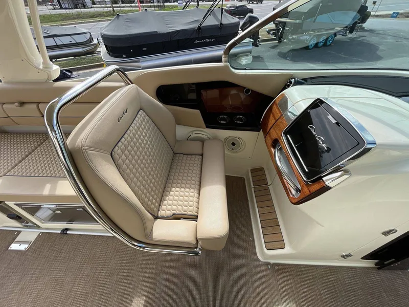 Slide: The Image of Chris-Craft launch 31gt 2023 - 23