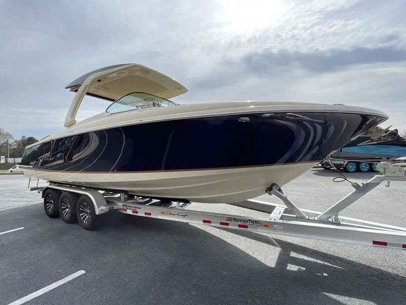 Slide: The Image of Chris-Craft launch 31gt 2023 - 3