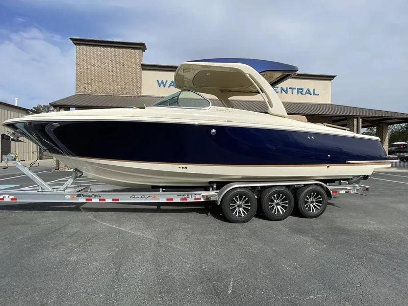 Slide: The Image of Chris-Craft launch 31gt 2023 - 7