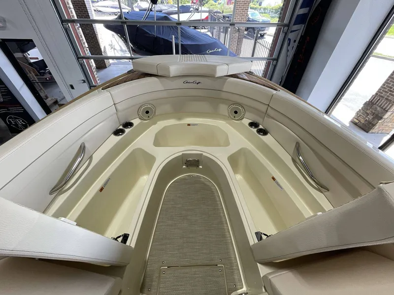 Slide: The Image of Chris-Craft Launch 28 GT 2024 - 10