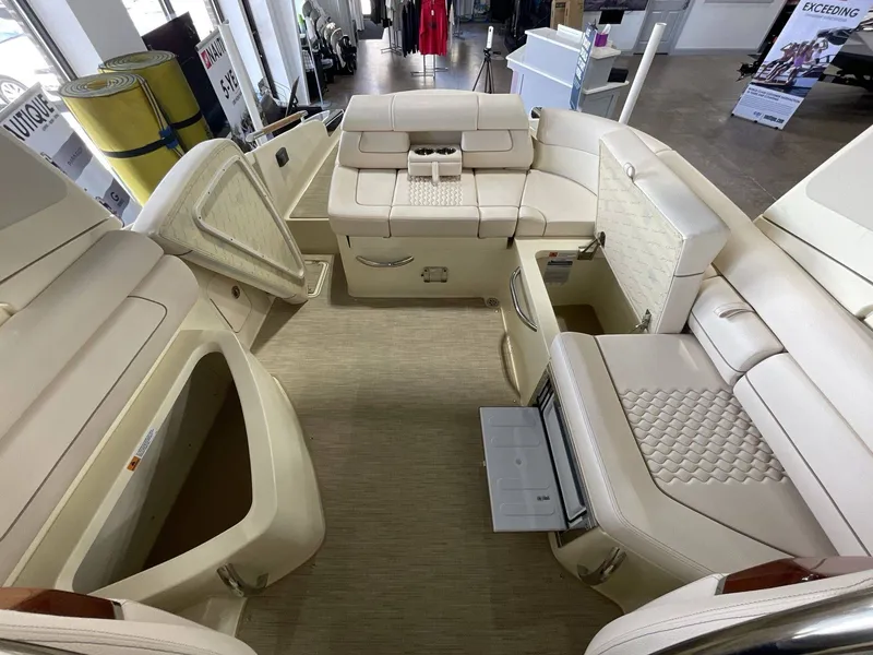 Slide: The Image of Chris-Craft Launch 28 GT 2024 - 14