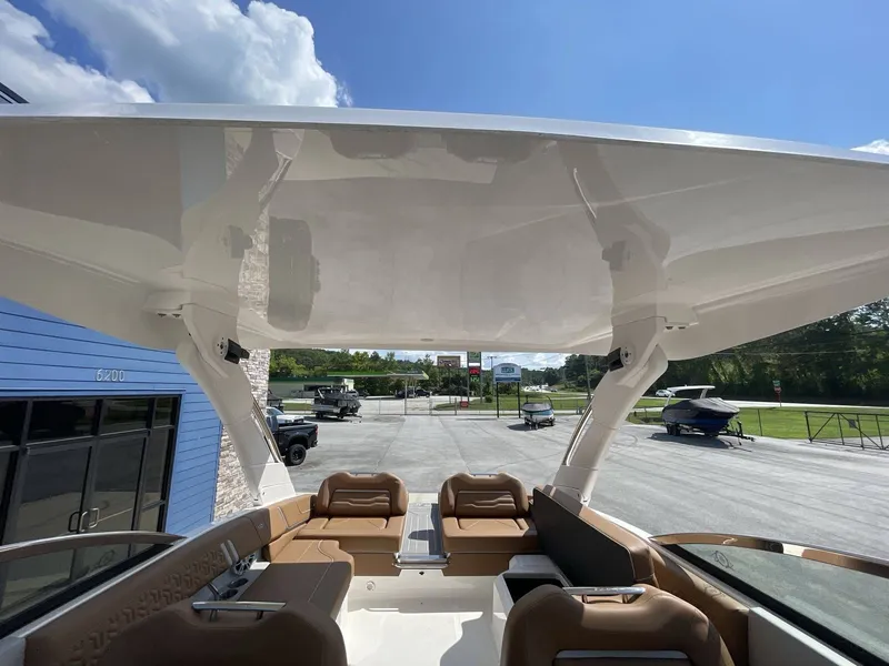 Slide: The Image of Regal LS9 2024 - 23