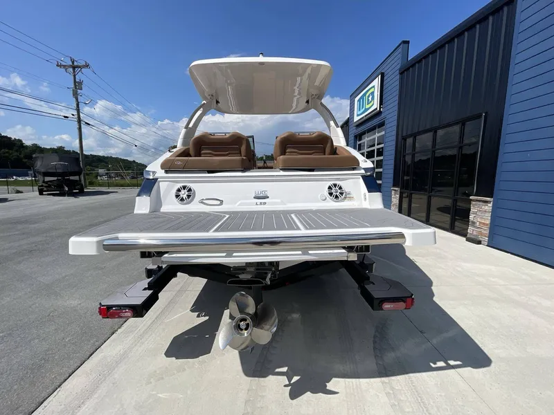 Slide: The Image of Regal LS9 2024 - 5