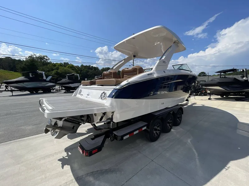 Slide: The Image of Regal LS9 2024 - 7