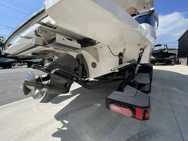 Slide: The Image of Regal LS9 2024 - 9