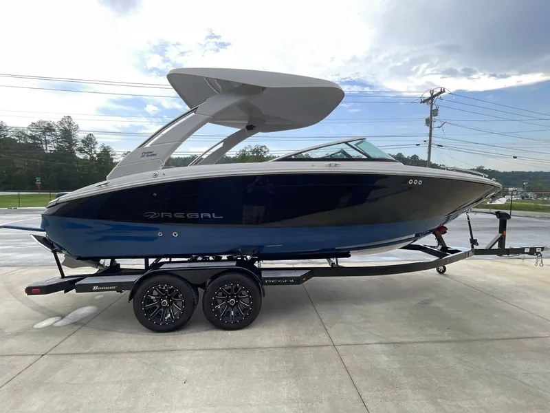 Slide: The Image of Regal LS6 Surf 2024 - 1