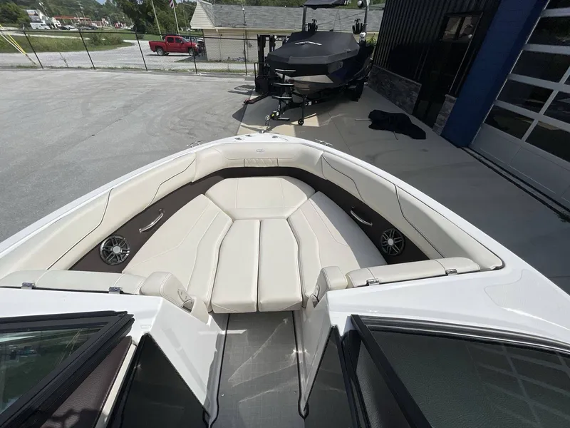 Slide: The Image of Regal LS2 2025 - 27