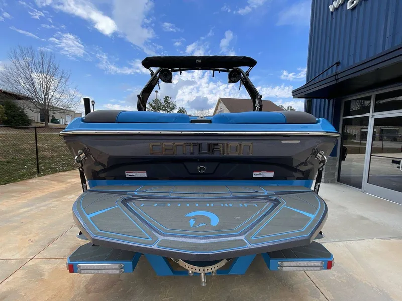 Slide: The Image of Centurion Nv213 2025 - 26