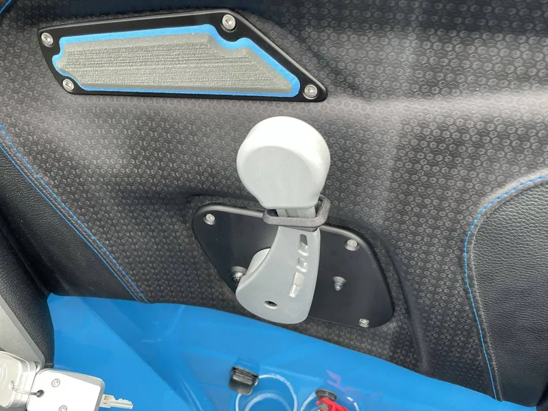 Slide: The Image of Centurion Nv213 2025 - 9