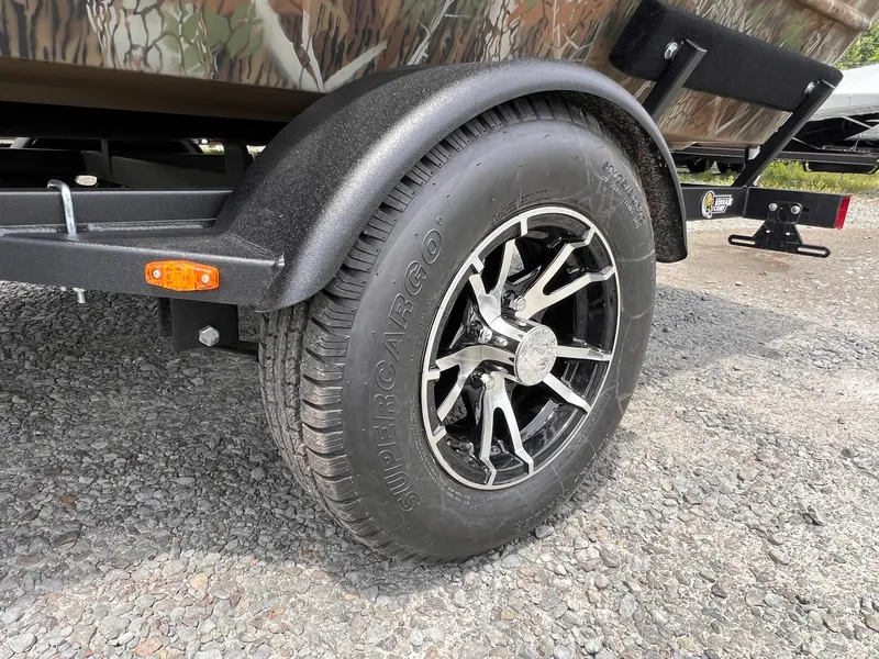 Slide: The Image of G3 Gator Tough 18 CCJ 2025 - 48