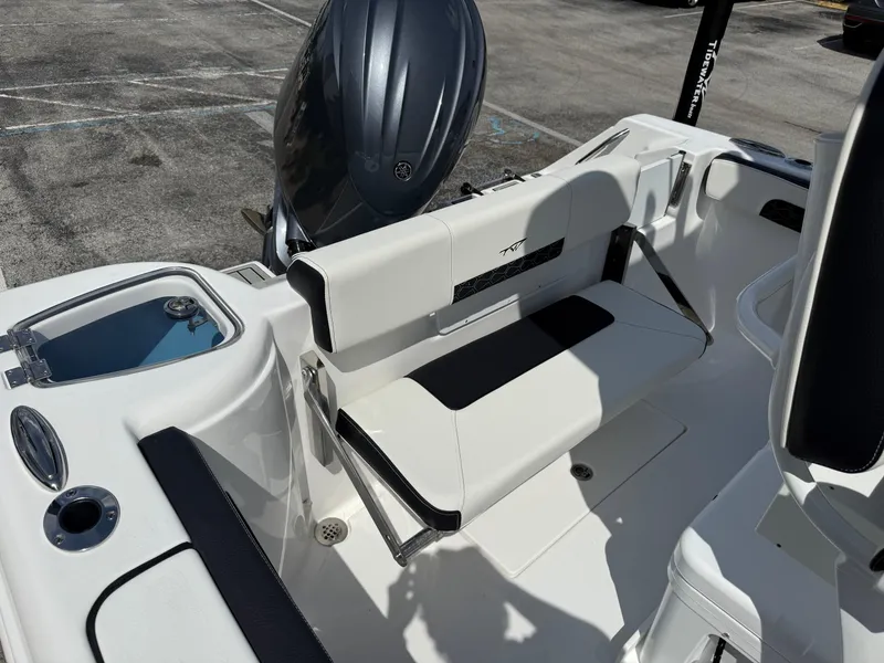 Slide: The Image of Tidewater 220 CC Adventure 2026 - 13