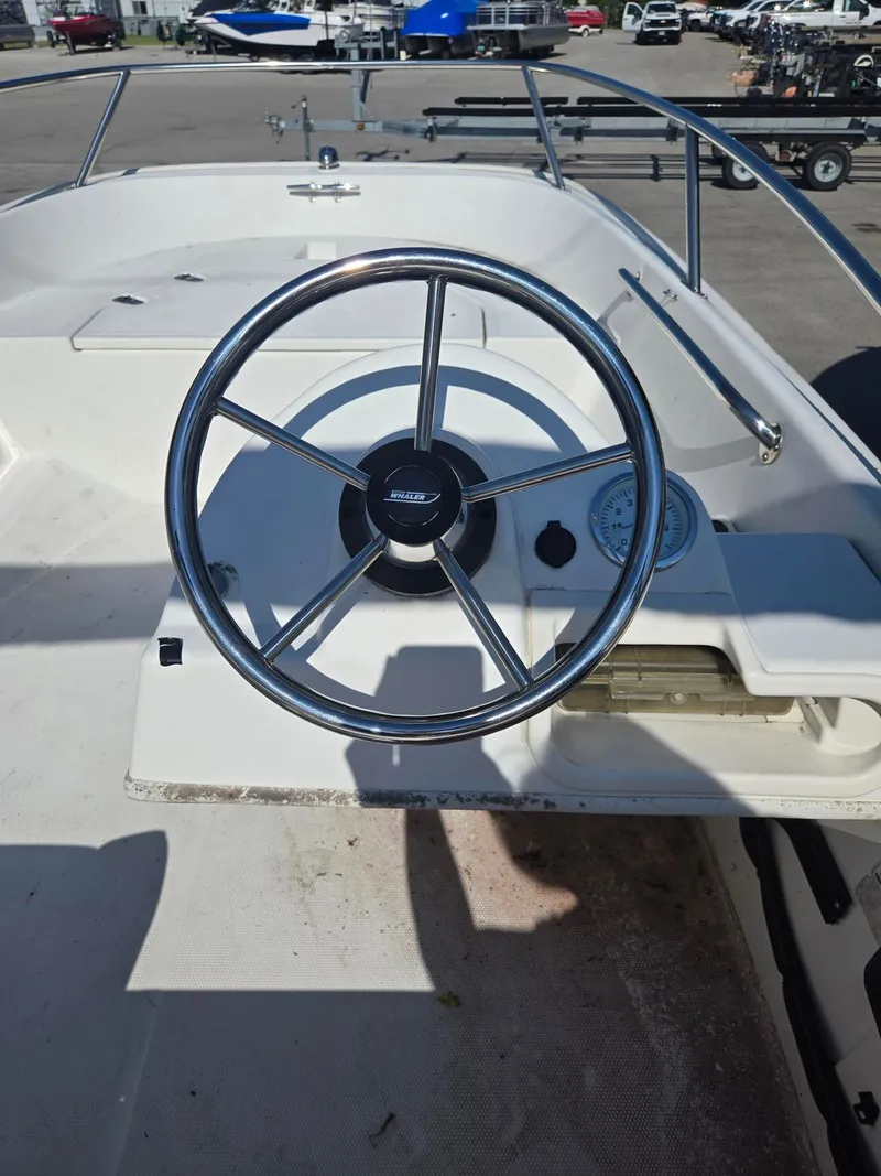 Slide: The Image of Boston Whaler 130 Super Sport 2011 - 11
