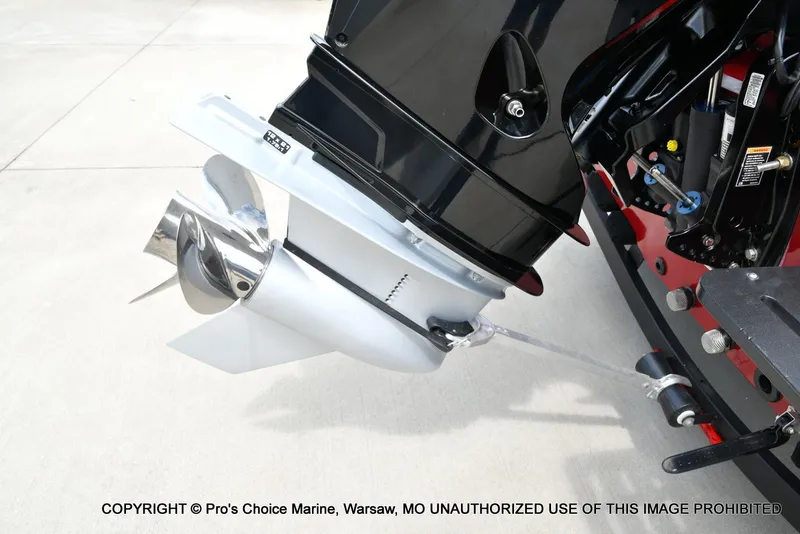 Slide: The Image of Tracker Targa V-19 Combo w/225HP Pro-XS 2023 - 19