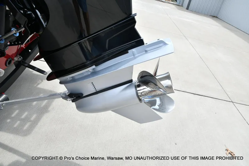 Slide: The Image of Tracker Targa V-19 Combo w/225HP Pro-XS 2023 - 21