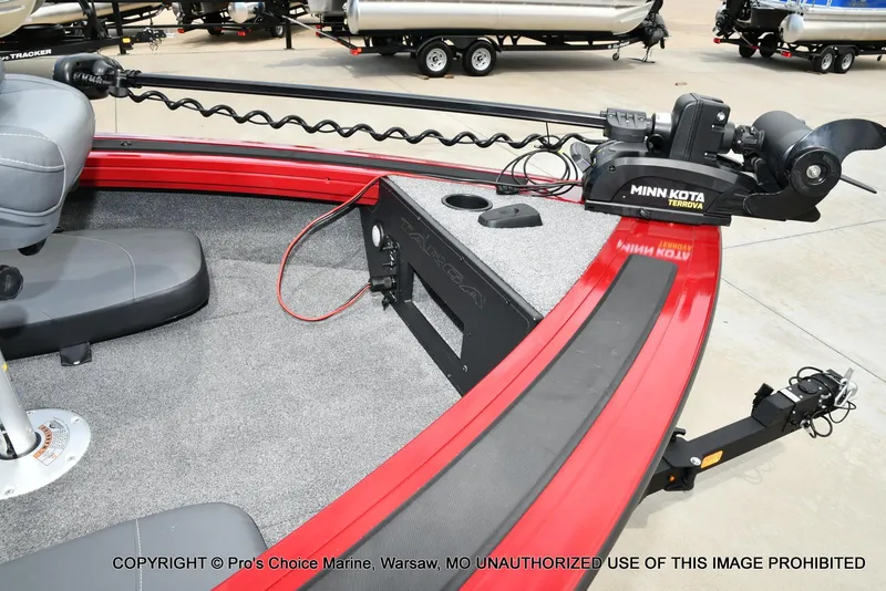 Slide: The Image of Tracker Targa V-19 Combo w/225HP Pro-XS 2023 - 4