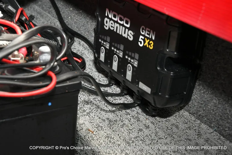 Slide: The Image of Tracker Targa V-19 Combo w/225HP Pro-XS 2023 - 50