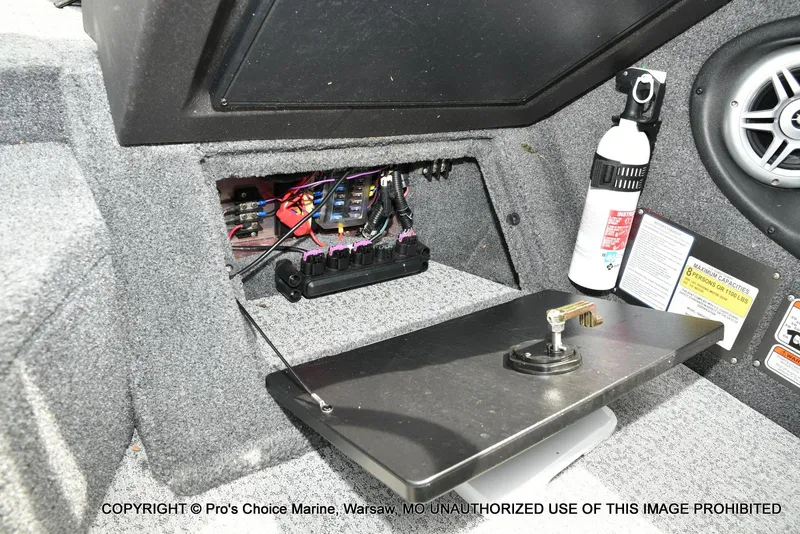 Slide: The Image of Tracker Targa V-19 Combo w/225HP Pro-XS 2023 - 51