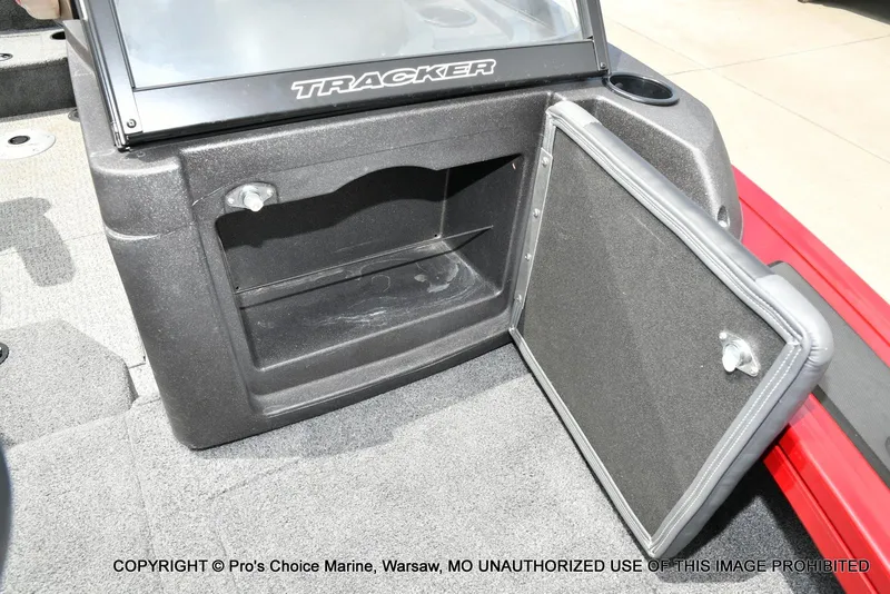 Slide: The Image of Tracker Targa V-19 Combo w/225HP Pro-XS 2023 - 61