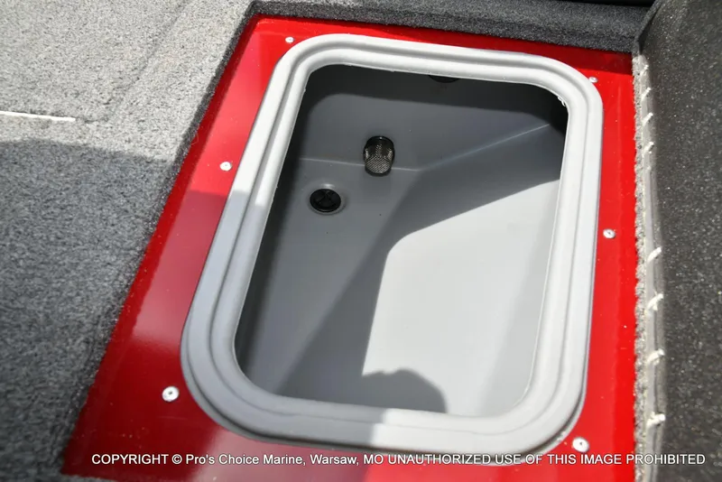 Slide: The Image of Tracker Targa V-19 Combo w/225HP Pro-XS 2023 - 63