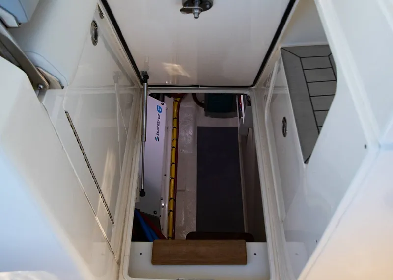 Slide: The Image of Scout 425 LXF 2026 - 14