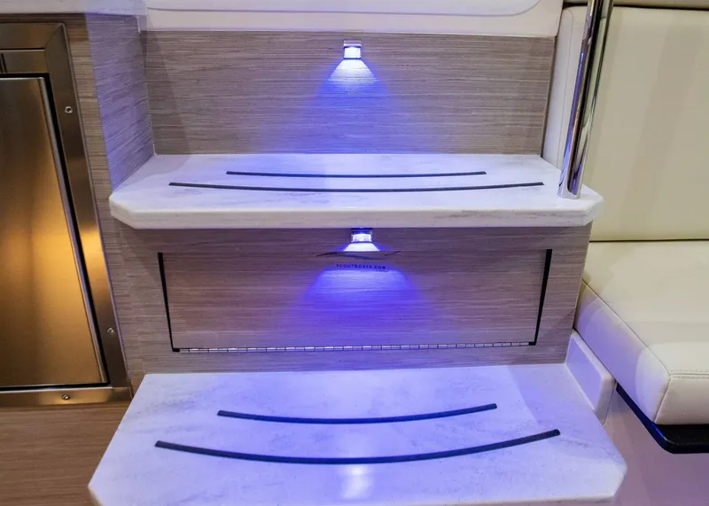 Slide: The Image of Scout 425 LXF 2026 - 26