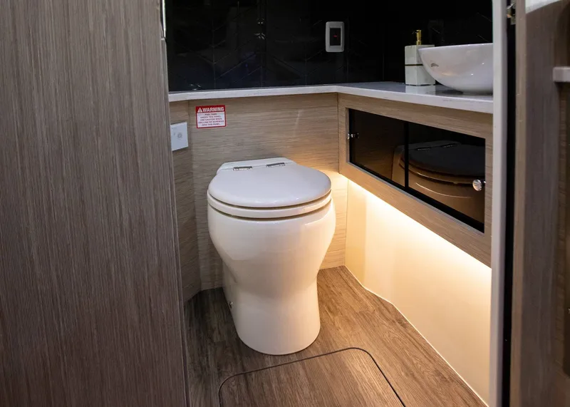 Slide: The Image of Scout 425 LXF 2026 - 28