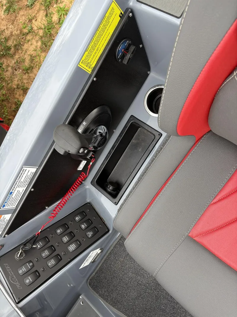 Slide: The Image of Falcon F205 2025 - 12