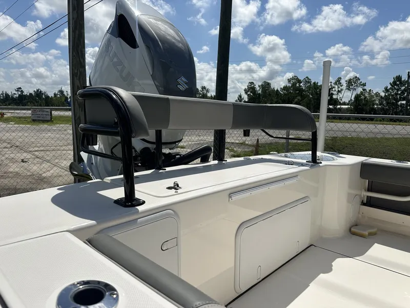 Slide: The Image of Sea Born FX FX25 2024 - 2