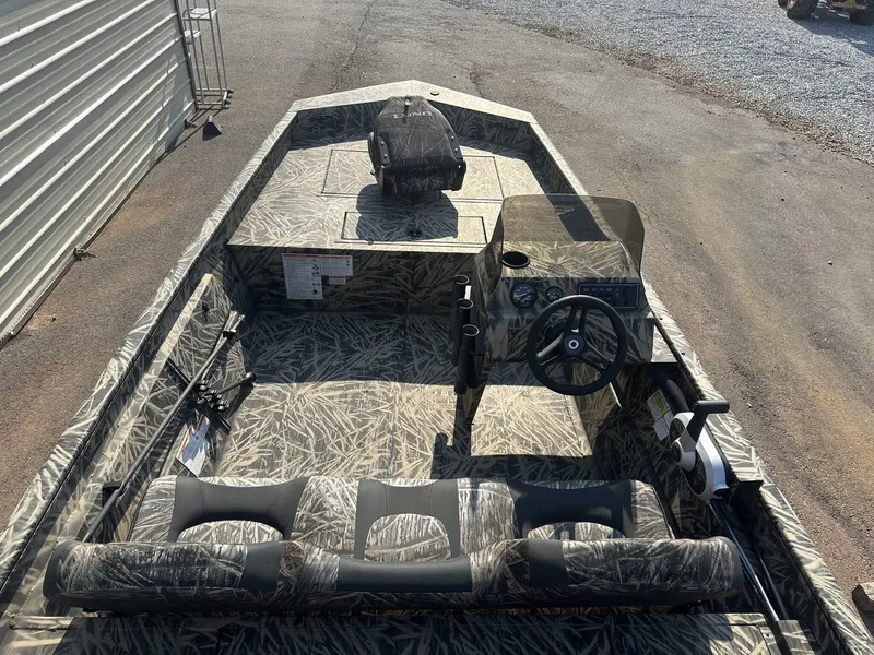 Slide: The Image of Lund 1760 Predator SS 2024 - 21