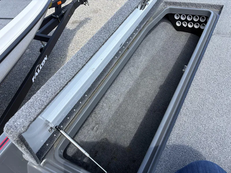 Slide: The Image of Phoenix Bass Boat 920 Elite 2023 - 17