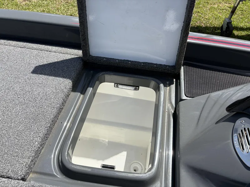 Slide: The Image of Phoenix Bass Boat 920 Elite 2023 - 19