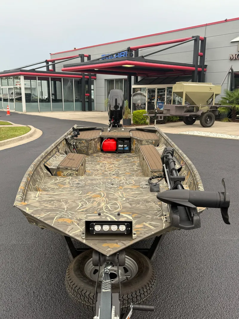 Slide: The Image of War Eagle 754LDV Sportsman 2024 - 10