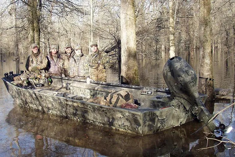 Slide: The Image of War Eagle 754LDV Sportsman 2024 - 16