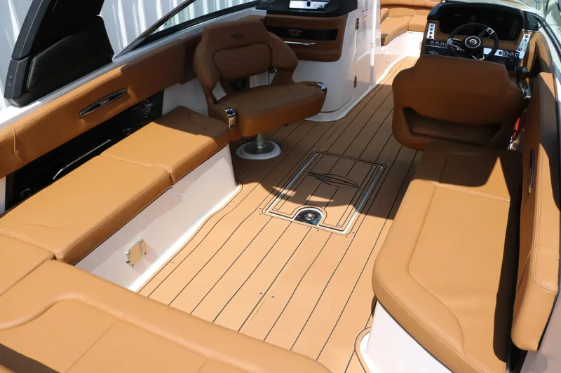 Slide: The Image of Chaparral 307 SSX 2025 - 29