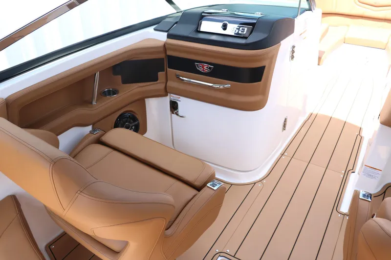 Slide: The Image of Chaparral 307 SSX 2025 - 31