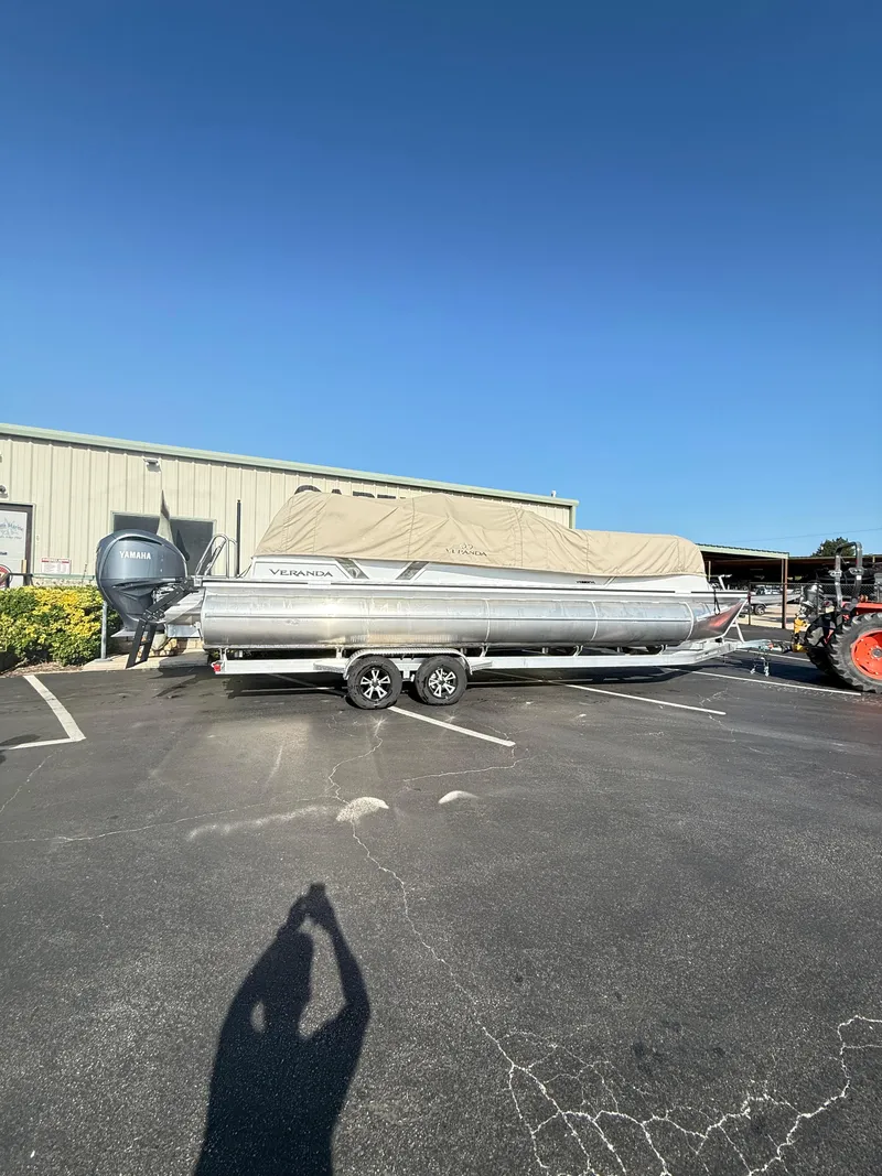 Slide: The Image of Veranda VX25DCVL 2025 - 2