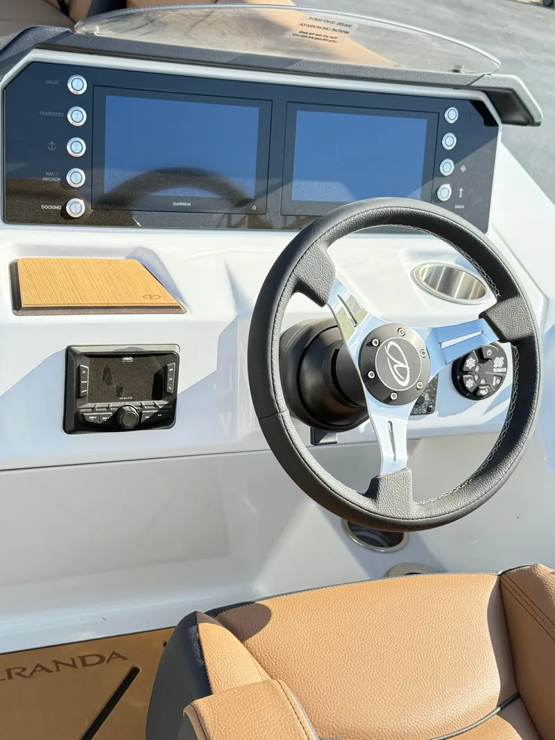 Slide: The Image of Veranda VX25DCVL 2025 - 26