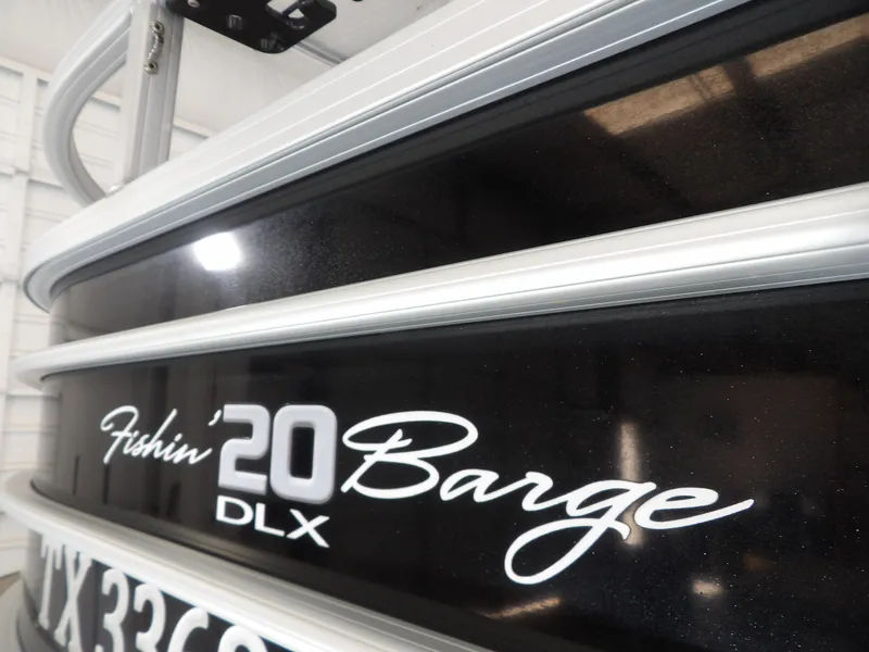 Slide: The Image of Sun Tracker Fishin' Barge 20 DLX 2019 - 7