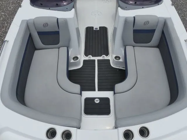 Slide: The Image of Hurricane SS 192 OB 2019 - 14