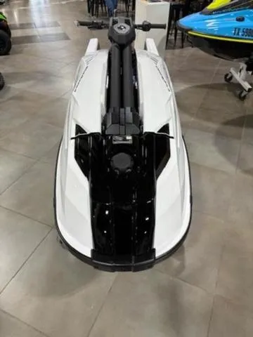 Slide: The Image of Yamaha SUPERJET 2025 - 3