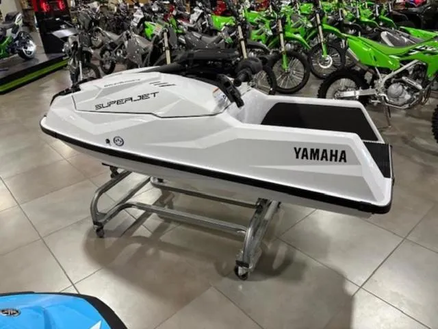 Slide: The Image of Yamaha SUPERJET 2025 - 9