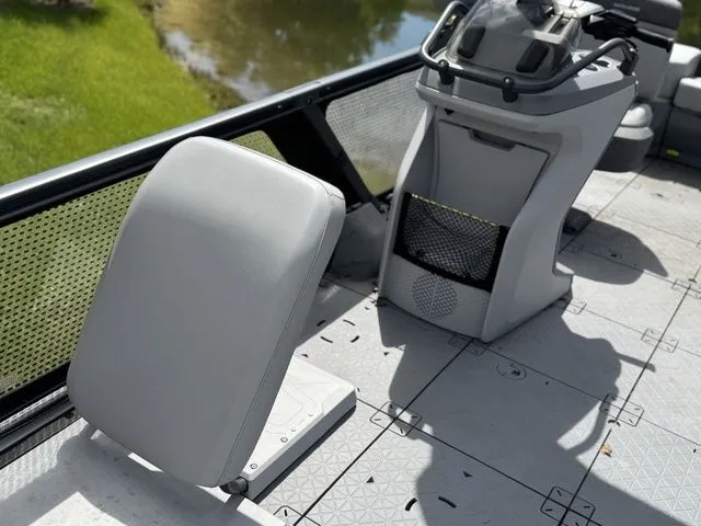 Slide: The Image of Sea-Doo Switch Sport 21 2023 - 10