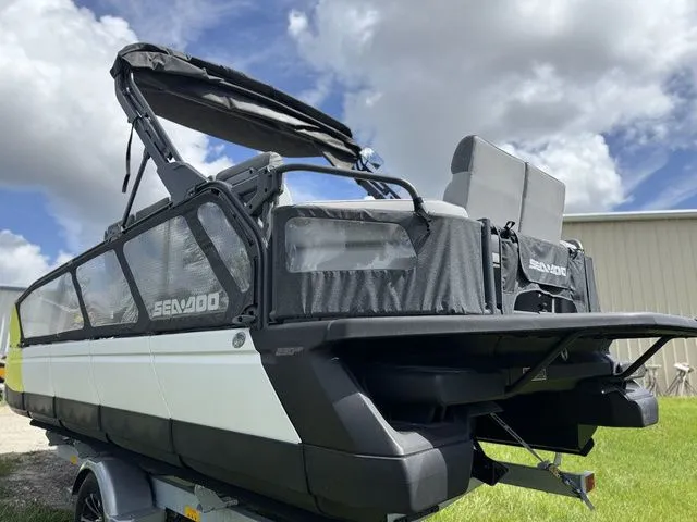 Slide: The Image of Sea-Doo Switch Sport 21 2023 - 5