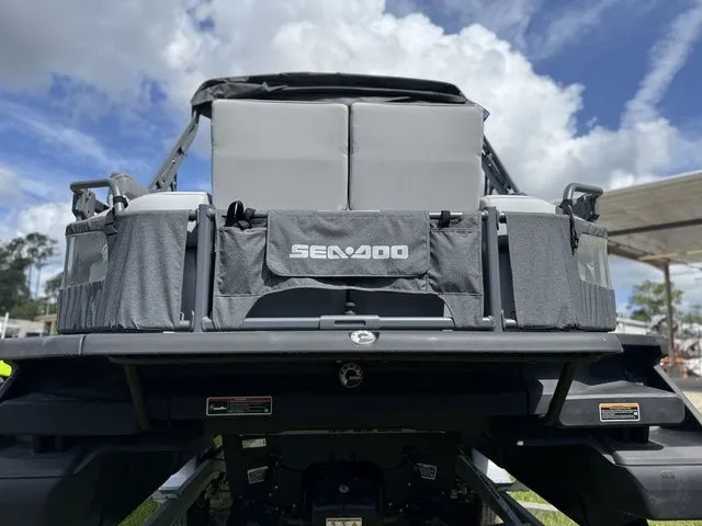 Slide: The Image of Sea-Doo Switch Sport 21 2023 - 6